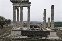 Pergamum The Traiaeum View 4