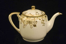 VR Noritake teapot circa 1912