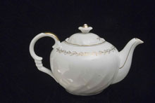VR English white porcelain teapot