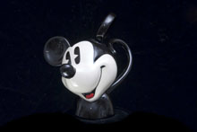 VR "Mickey Mouse" teapot